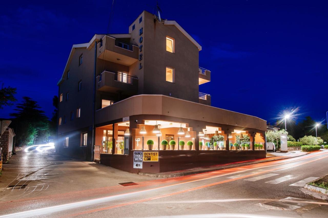 Hotel Terra ノヴァリャ エクステリア 写真